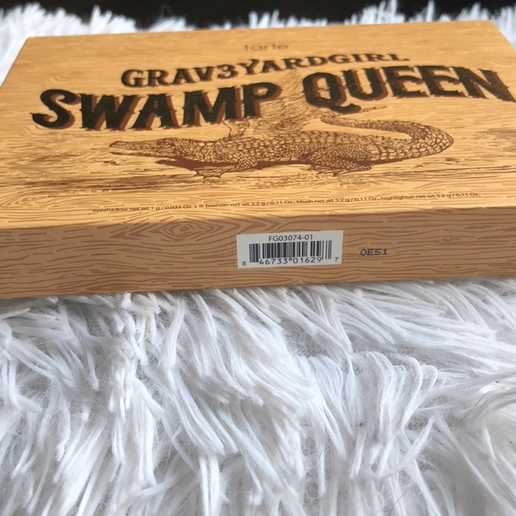 Tarte x Grav3yardgirl Swamp Queen Palette Review & Swatches  Grav3yardgirl Tarte Swamp Queen Palette